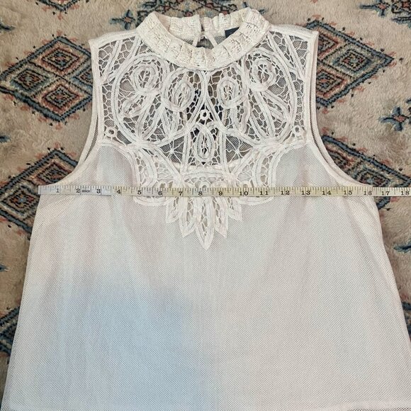 Stunning Topshop Crocheted Lace & Mesh Sleeveless Blouse - Size 4 - Picture 15 of 16